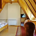 Goscinne U Komperdow Pod Wyciagiem Narciarskim Kaniowka 3* Bialka Tatrzanska