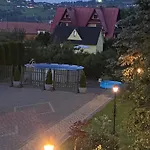 Goscinne U Komperdow Pod Wyciagiem Narciarskim Kaniowka 3* Bialka Tatrzanska