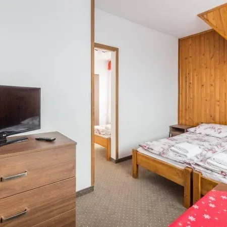 Bed & Breakfast Goscinne U Komperdow Pod Wyciagiem Narciarskim Kaniowka Białka