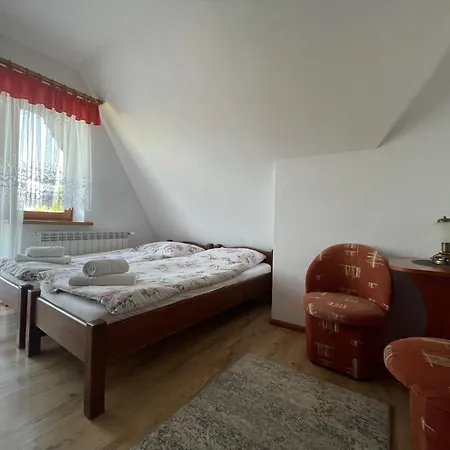 Goscinne U Komperdow Pod Wyciagiem Narciarskim Kaniowka 3* Bialka Tatrzanska