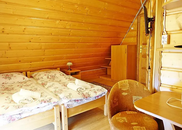 Goscinne U Komperdow Pod Wyciagiem Narciarskim Kaniowka Bialka Tatrzanska